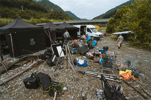 绝地逢生剧情介绍（绝地逢生电视剧演员）